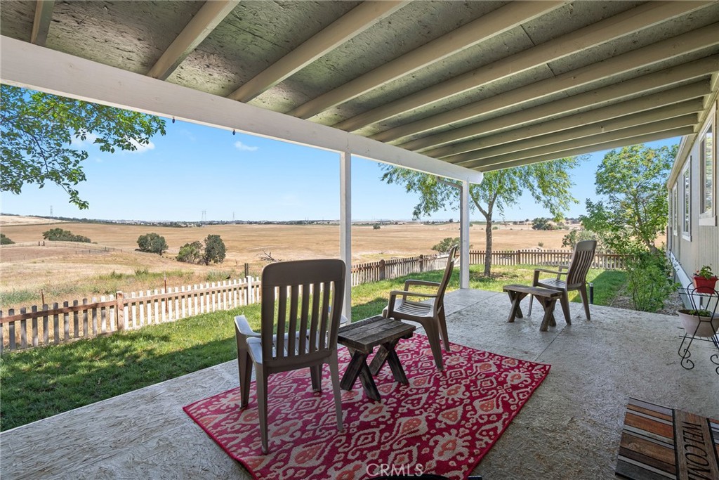 2880 Berry Patch Ln, Templeton, CA 93465