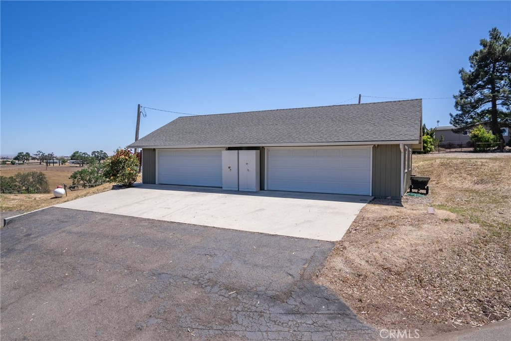 2880 Berry Patch Ln, Templeton, CA 93465