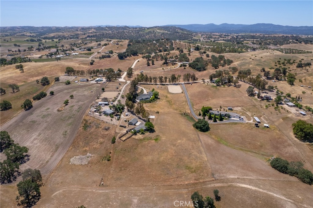 2880 Berry Patch Ln, Templeton, CA 93465