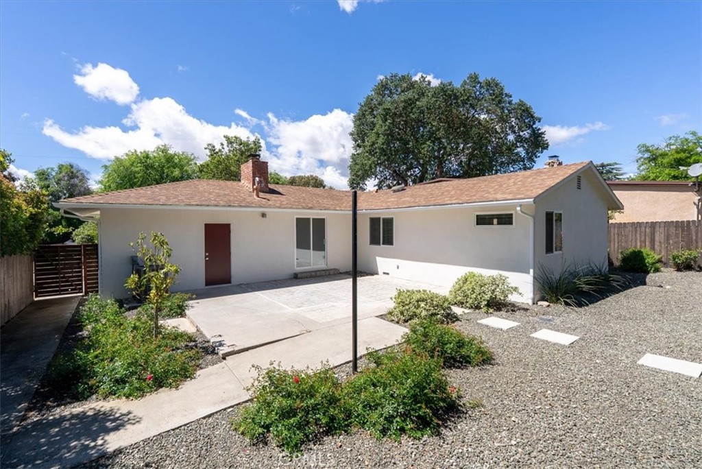625 Moss, Paso Robles, CA 93446