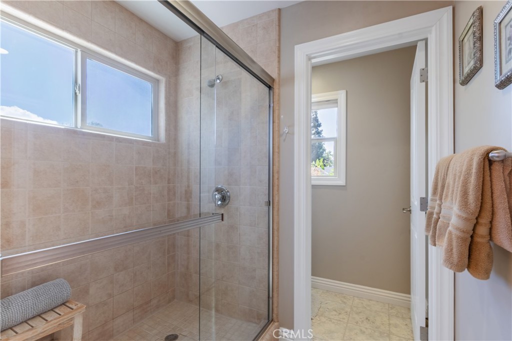 310 Oak Grove Ct, Paso Robles, CA 93446