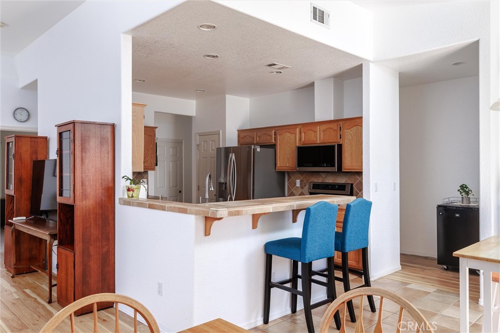 2457 Winding Brook Rd, Paso Robles, CA 93446