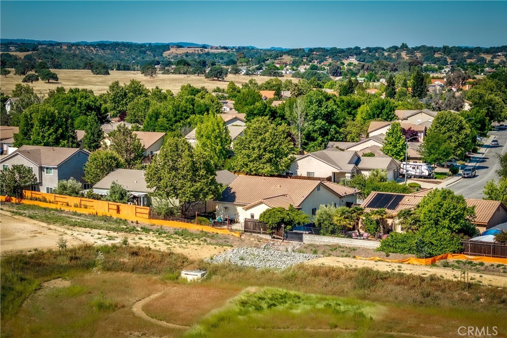 2457 Winding Brook Rd, Paso Robles, CA 93446