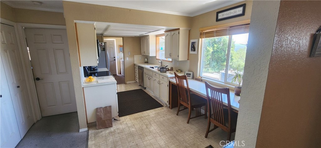 5745 Encino, Atascadero, CA 93422