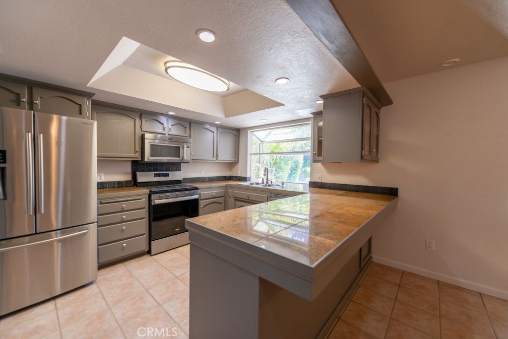 1634 Rambouillet, Paso Robles, CA 93446