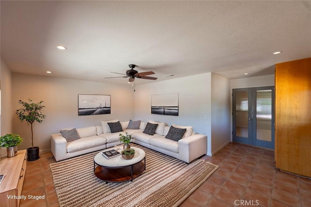 1634 Rambouillet, Paso Robles, CA 93446