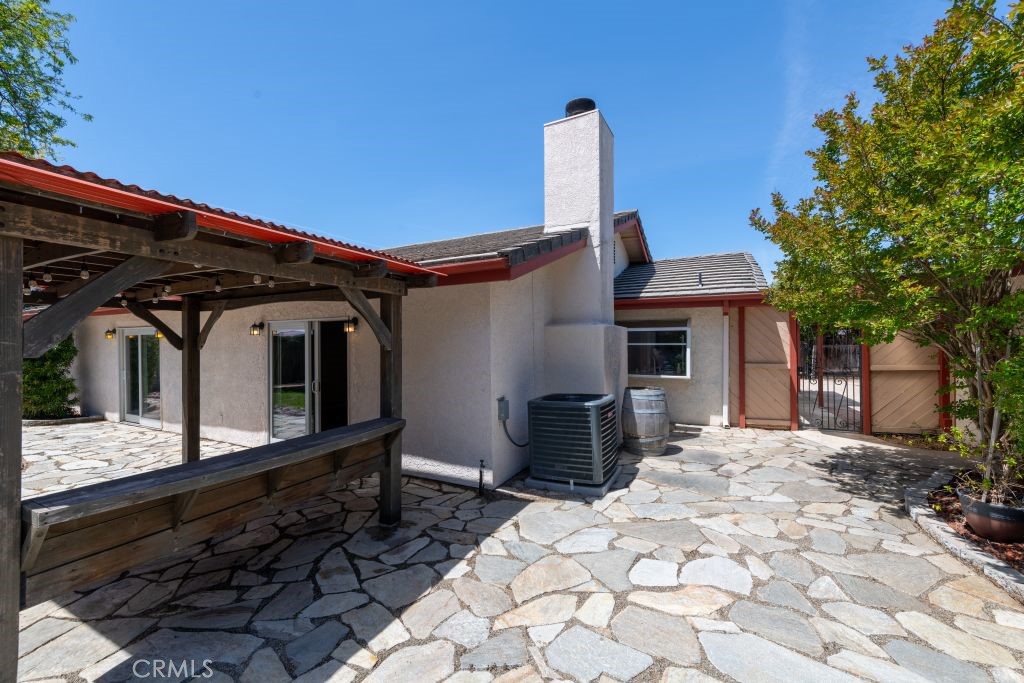 1634 Rambouillet, Paso Robles, CA 93446