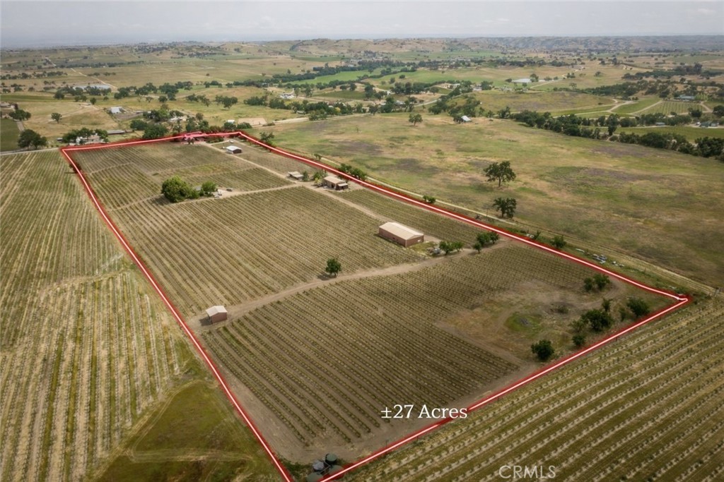 5575 El Pomar, Templeton, CA 93465