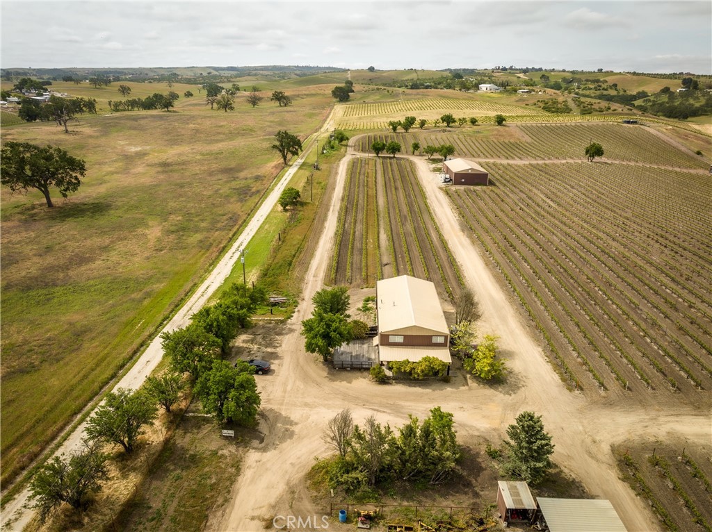 5575 El Pomar, Templeton, CA 93465
