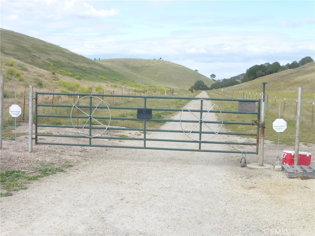 2750 Raptor Ridge Trl, Templeton, CA 93465