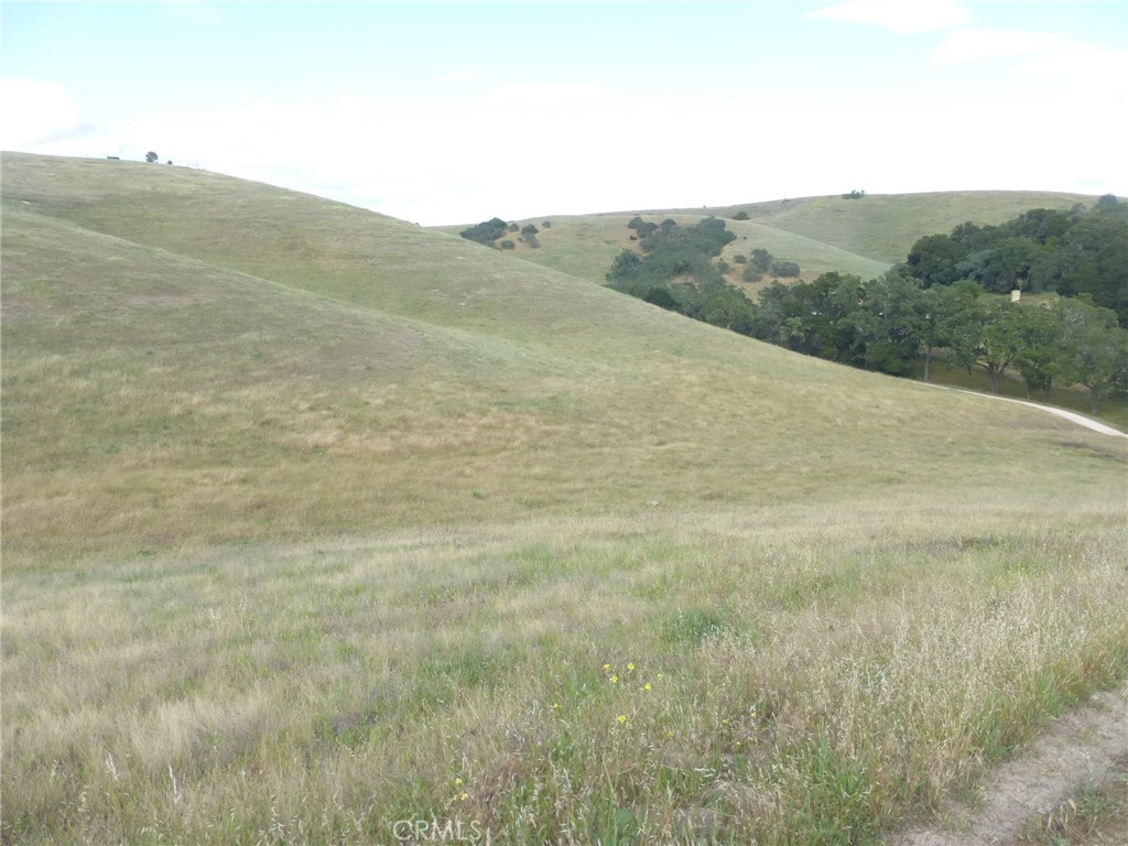 2750 Raptor Ridge Trl, Templeton, CA 93465