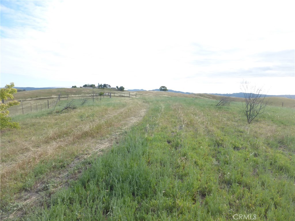 2750 Raptor Ridge Trl, Templeton, CA 93465