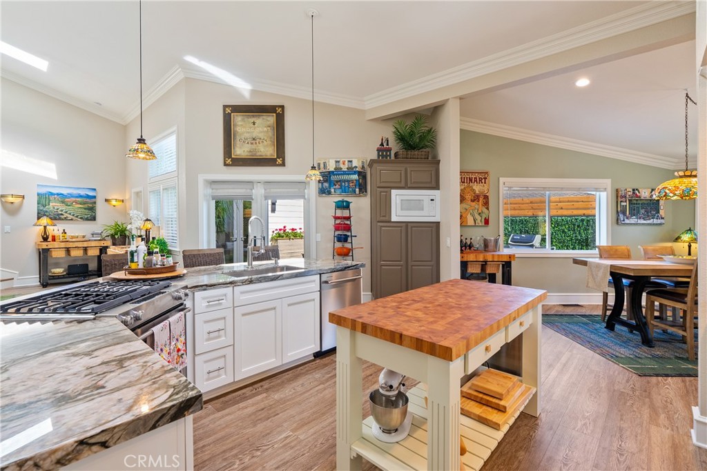 5282 Hillcrest, Cambria, CA 93428