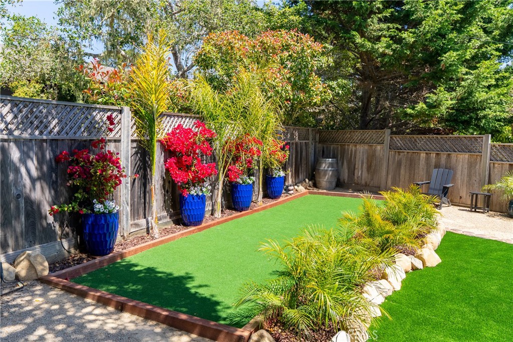 5282 Hillcrest, Cambria, CA 93428