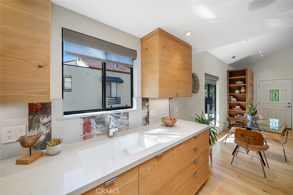 1257 Iris #4, San Luis Obispo, CA 93401