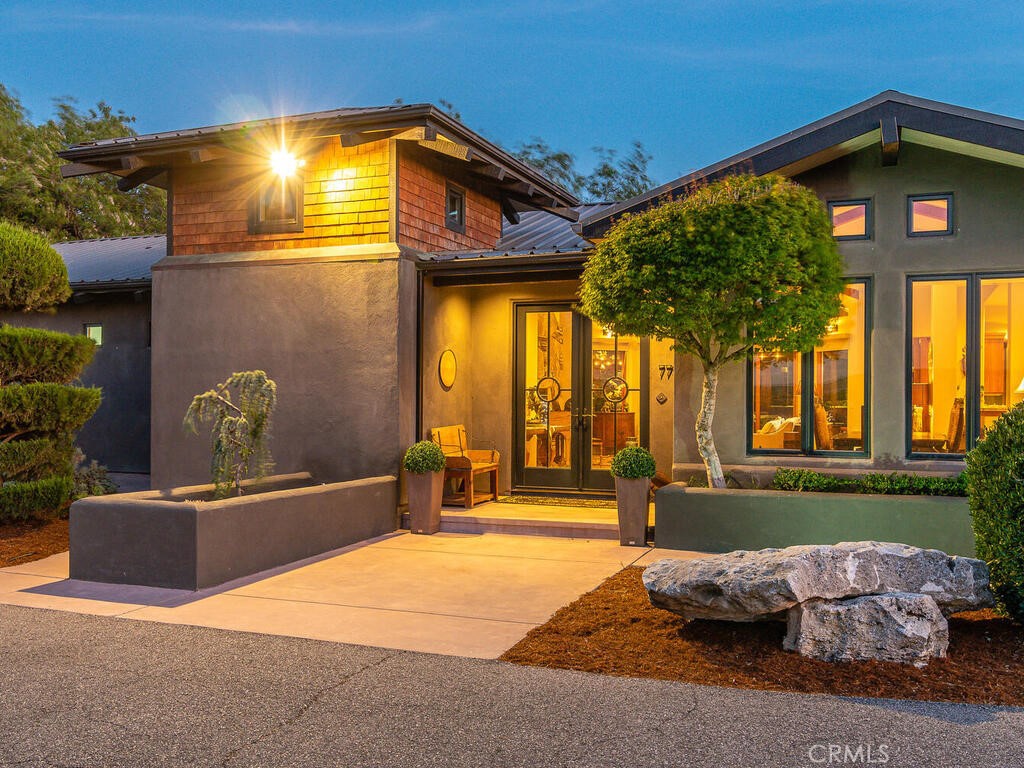 7790 Airport Rd, Paso Robles, CA 93446