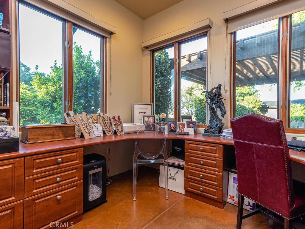 7790 Airport Rd, Paso Robles, CA 93446