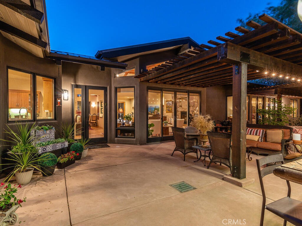 7790 Airport Rd, Paso Robles, CA 93446