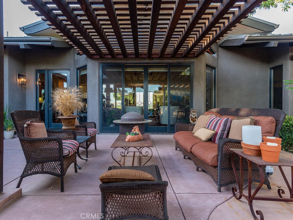 7790 Airport Rd, Paso Robles, CA 93446