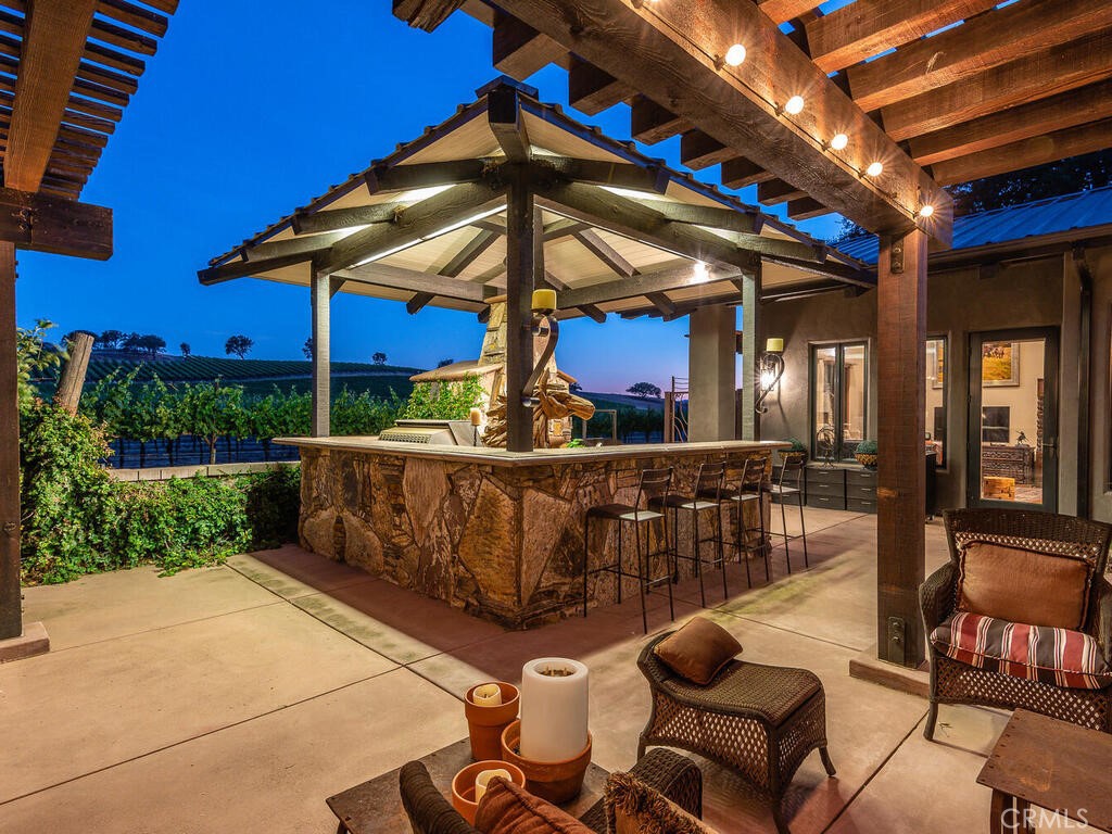 7790 Airport Rd, Paso Robles, CA 93446