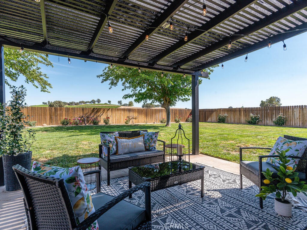 7790 Airport Rd, Paso Robles, CA 93446
