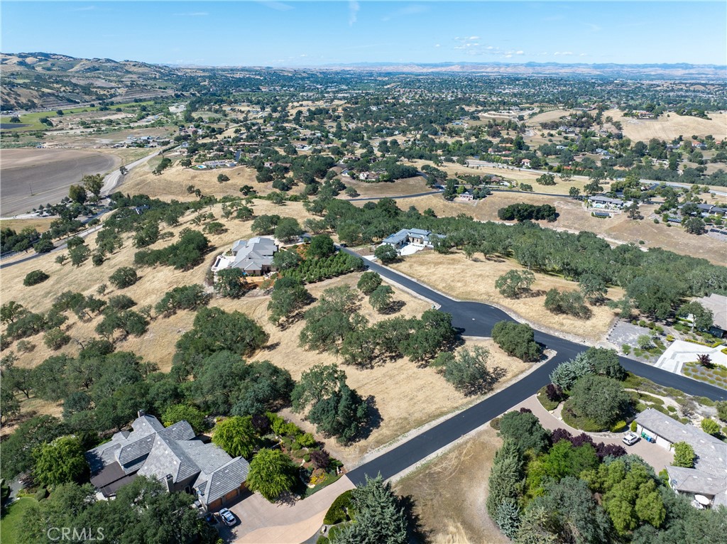 2255 Battering Rock, Templeton, CA 93465
