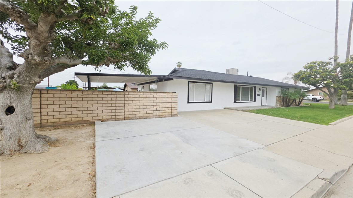 115 9th, Delano, CA 93215