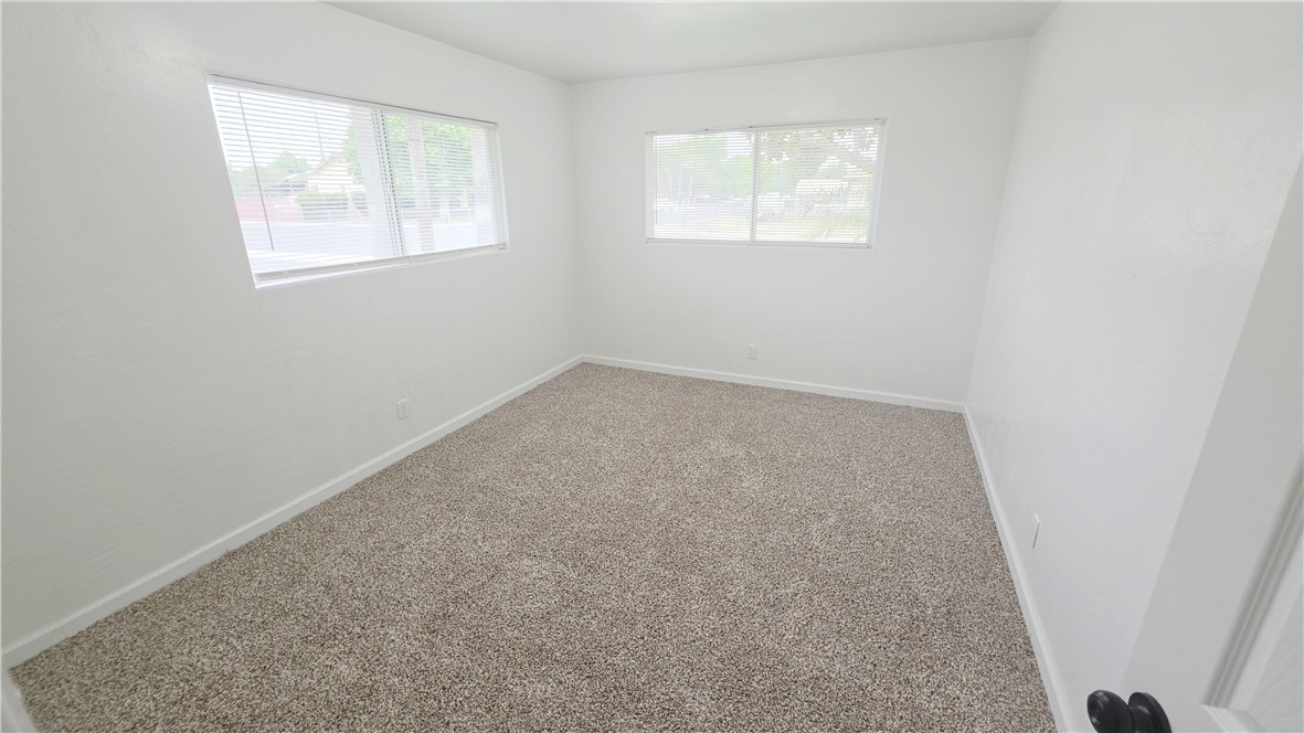 115 9th, Delano, CA 93215
