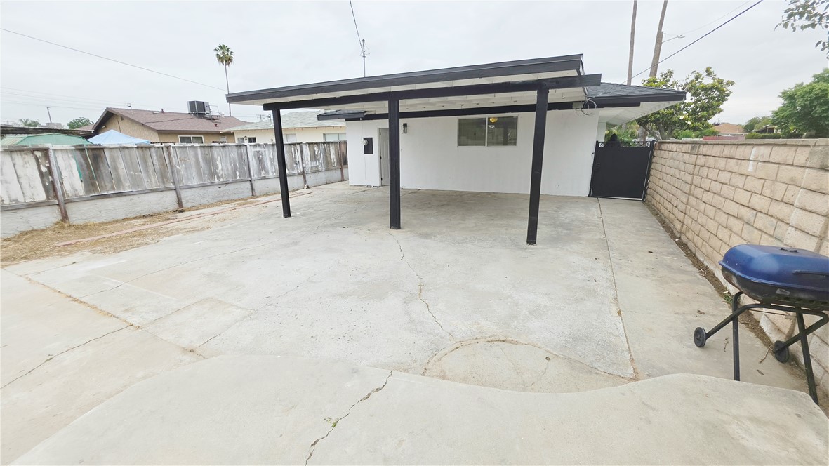 115 9th, Delano, CA 93215