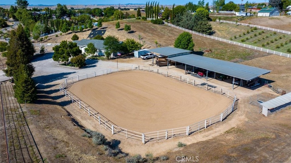 3640 Debonair Dr, Paso Robles, CA 93446