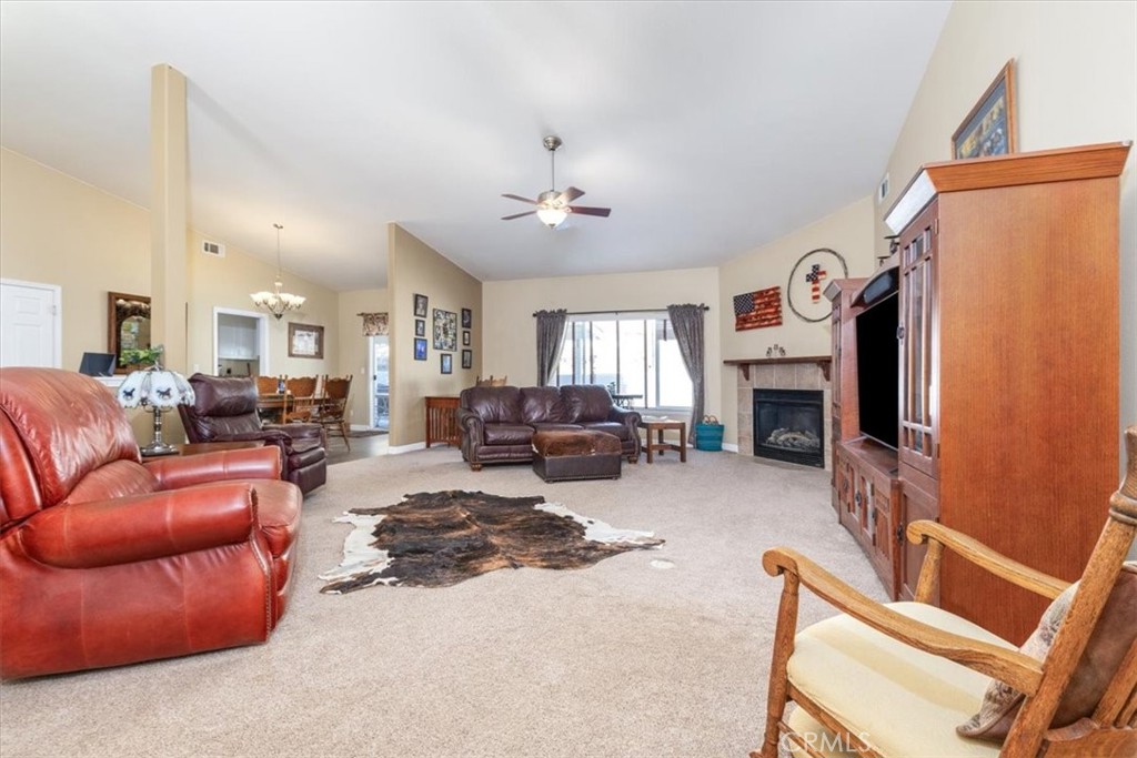 3640 Debonair Dr, Paso Robles, CA 93446