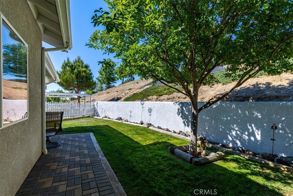 3640 Debonair Dr, Paso Robles, CA 93446