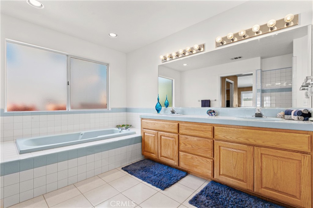 541 Yerba Buena St, Morro Bay, CA 93442