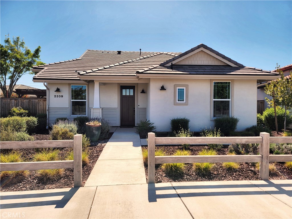 2339 Clubhouse Dr, Paso Robles, CA 93446