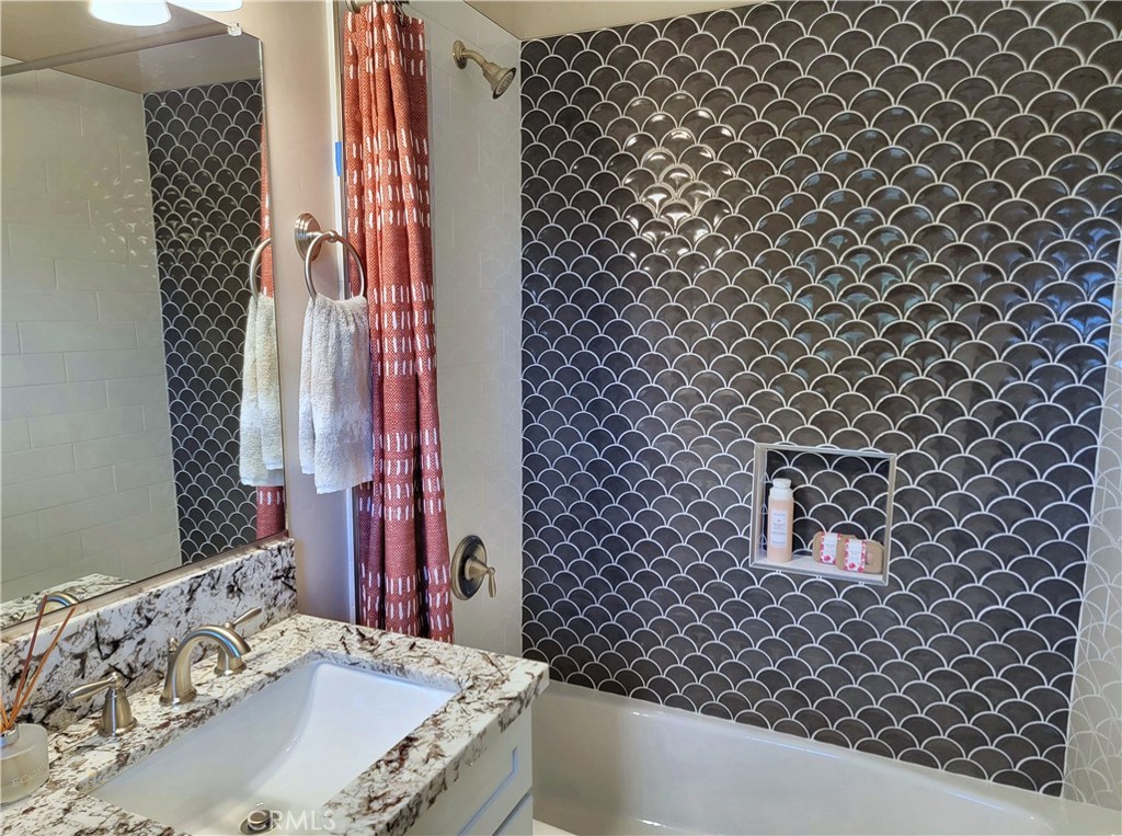 2339 Clubhouse Dr, Paso Robles, CA 93446