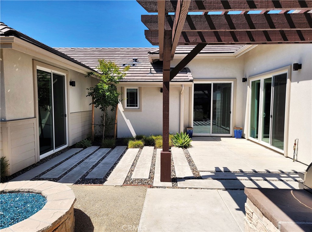 2339 Clubhouse Dr, Paso Robles, CA 93446