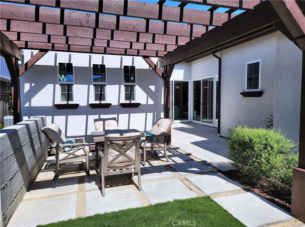 2337 Clubhouse Dr, Paso Robles, CA 93446