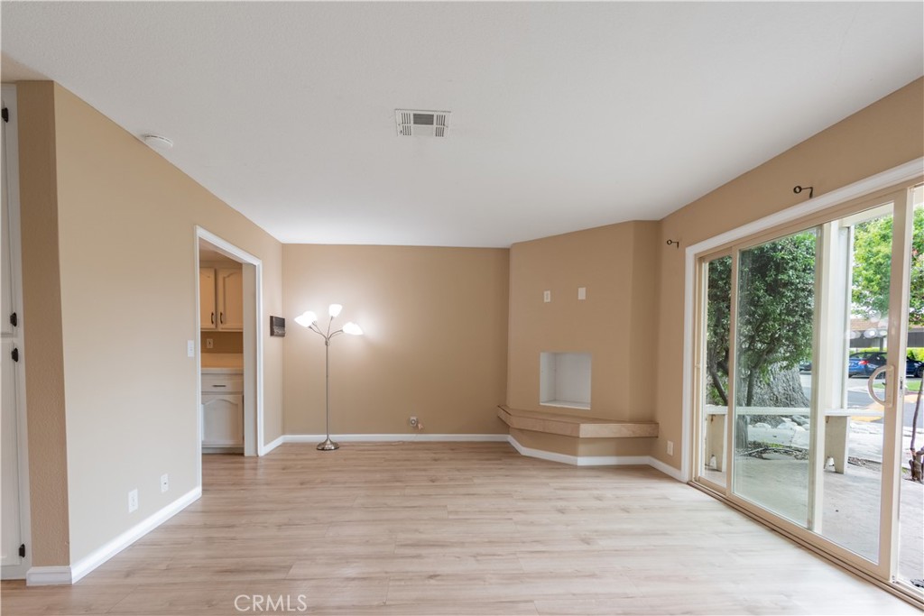 149 Flag Way, Paso Robles, CA 93446
