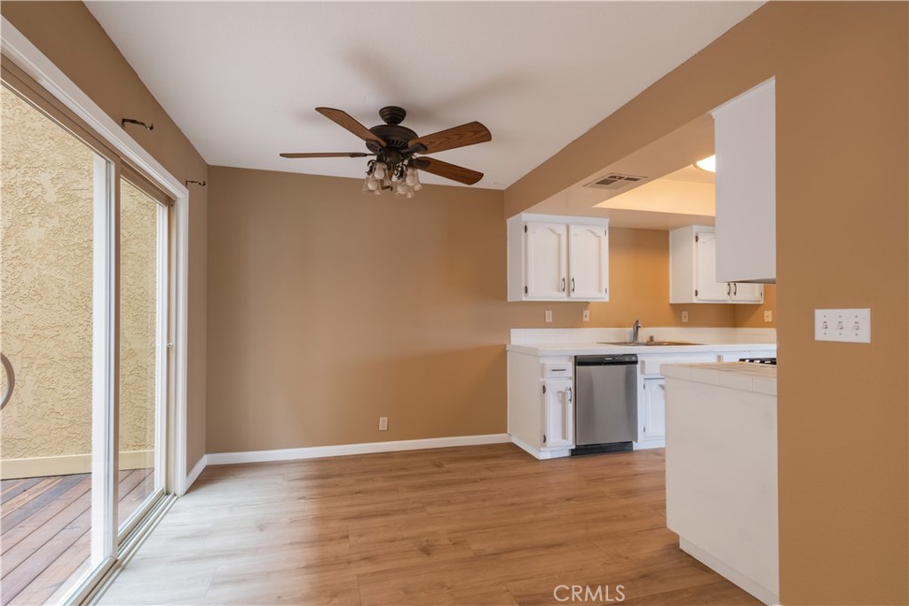 149 Flag Way, Paso Robles, CA 93446