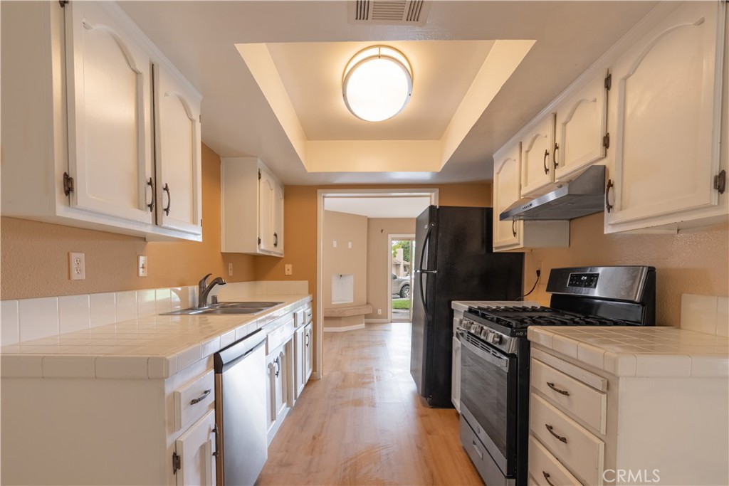 149 Flag Way, Paso Robles, CA 93446