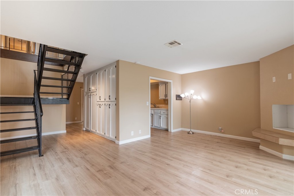 149 Flag Way, Paso Robles, CA 93446