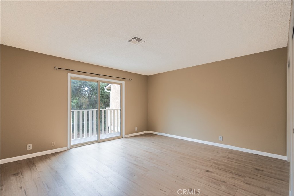 149 Flag Way, Paso Robles, CA 93446