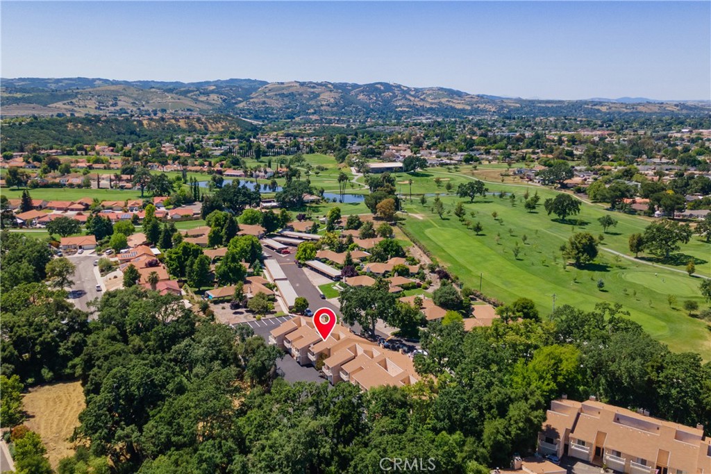 149 Flag Way, Paso Robles, CA 93446