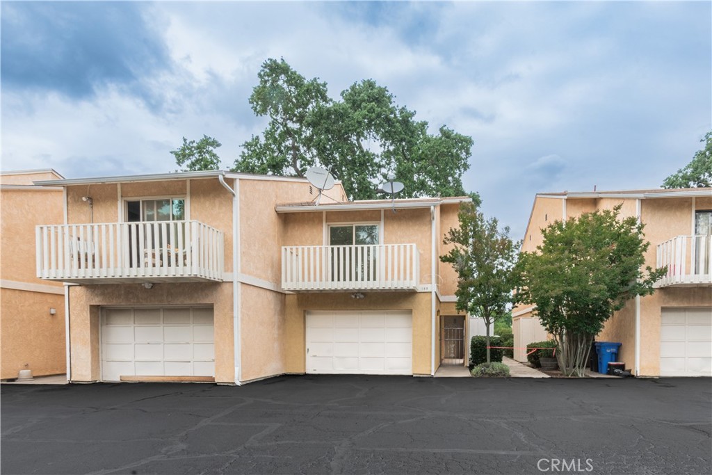 149 Flag Way, Paso Robles, CA 93446