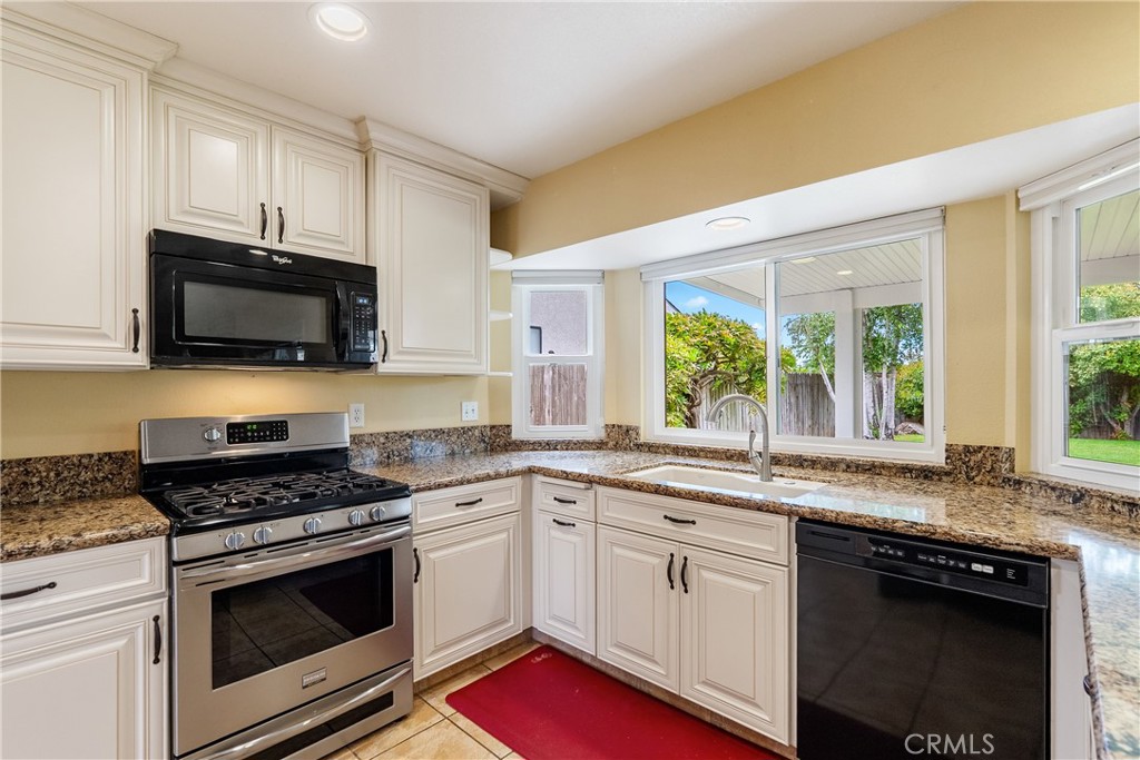 305 Rosemary, Paso Robles, CA 93446