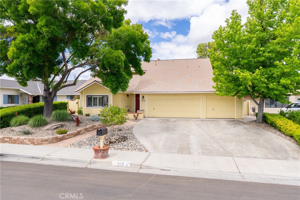 305 Rosemary, Paso Robles, CA 93446