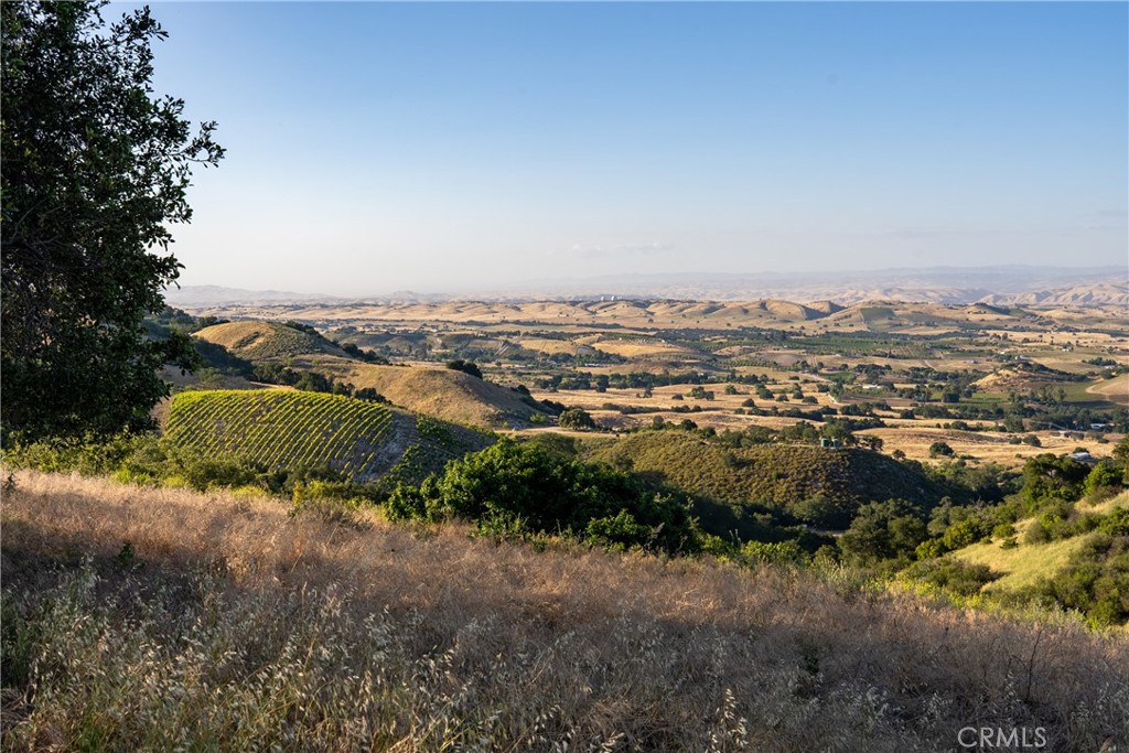 2762 Adelaida Rd, Paso Robles, CA 93446