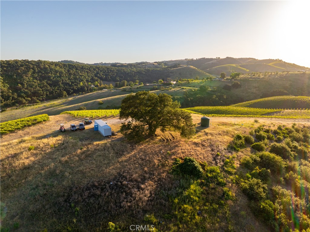 2762 Adelaida Rd, Paso Robles, CA 93446
