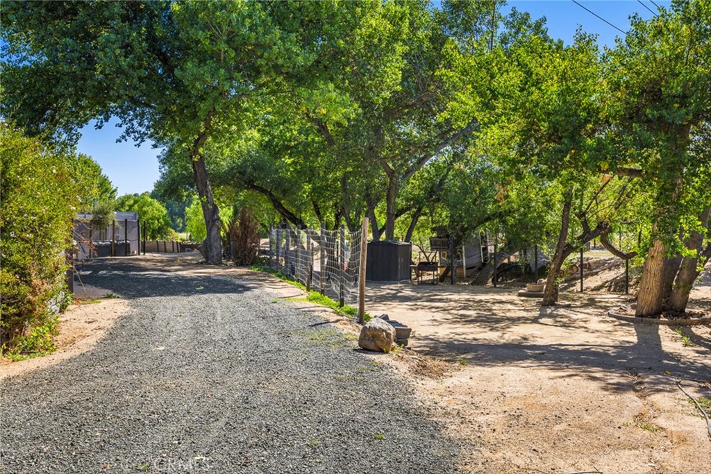 390 Paso Robles, Paso Robles, CA 93446