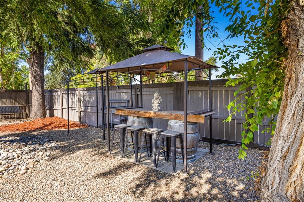 390 Paso Robles, Paso Robles, CA 93446
